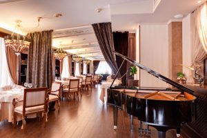 tim the keys north west wirral cheshire merseyside pianist accompanist organist musical director rehearsal music piano organ